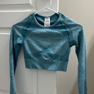 Gymshark cropped long sleeve workout top blue small